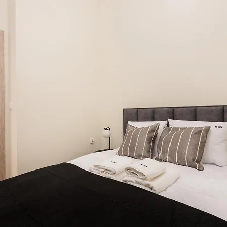 1-bedroom - Krowoderska - By Upstairs Appartamento Cracovia