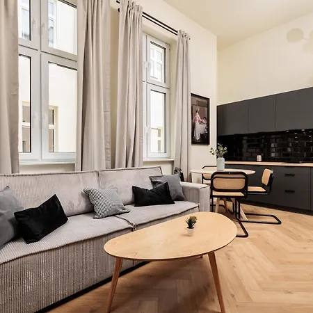 Apartment 1-bedroom - Krowoderska - By Upstairs *